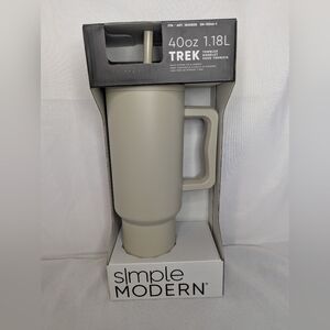 Simple Modern 40oz Trek Tumbler